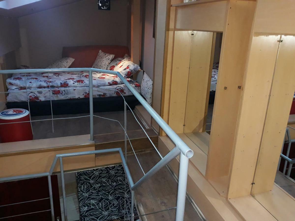 Antonio Rooms Ni Exterior foto